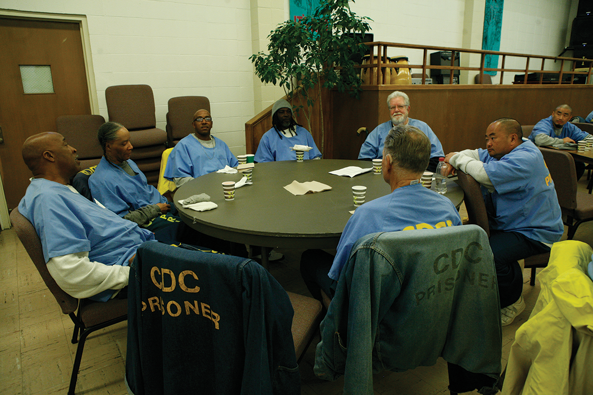 12-step programs provide recovery and support services