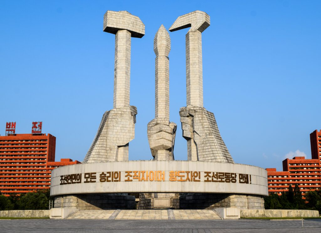 The Monument to Party Founding (당창건기념탑), Pyongyang, North Korea. The hammer, sickle and calligraphy brush symbolize the workers, farmers and intellectuals of the DPRK. The structure is 50 metres high to recognise the 50-year anniversary of the founding of the Workers' Party of Korea. I took this photo in 2014.