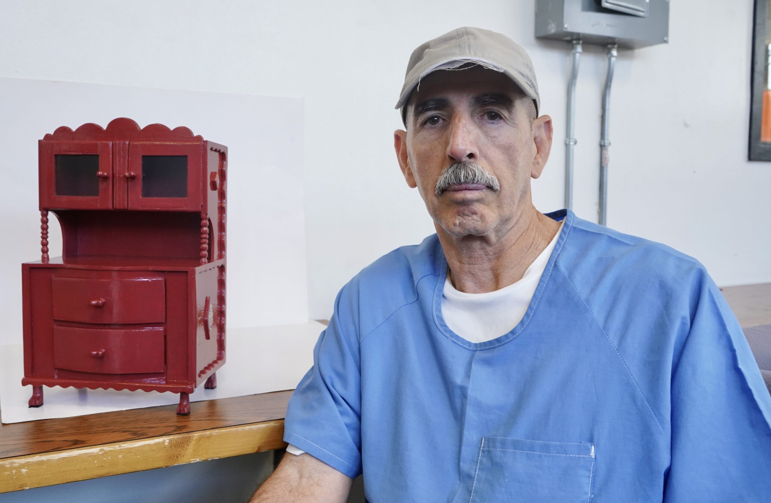 Imagination, improvisation create beauty in miniature