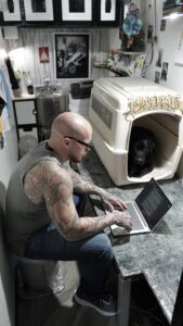 Stronger regulations on confined spaces for animals than incarcerated