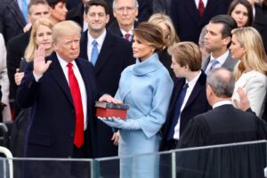 El presidente de los EEUU apunta a un régimen judicial autoritario